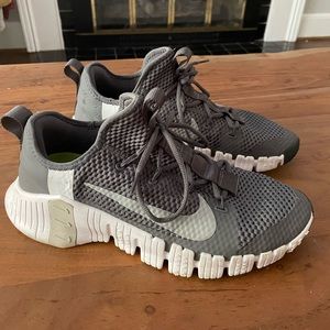 Nike Mens MetCon Athletic Shoes Size 11.5